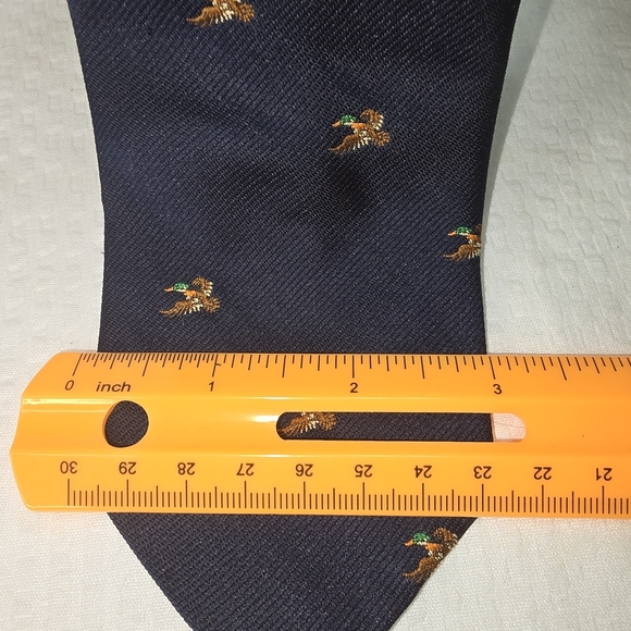 Blue Silk Blend Mens Tie With Mallard Ducks Euc - Picture 3 of 5